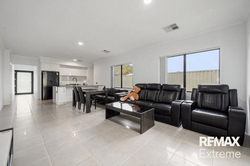 Photo - 1 Tranquil Loop, Baldivis WA 6171 - Image 12