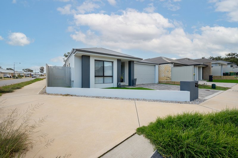 Photo - 1 Tranquil Loop, Baldivis WA 6171 - Image 3
