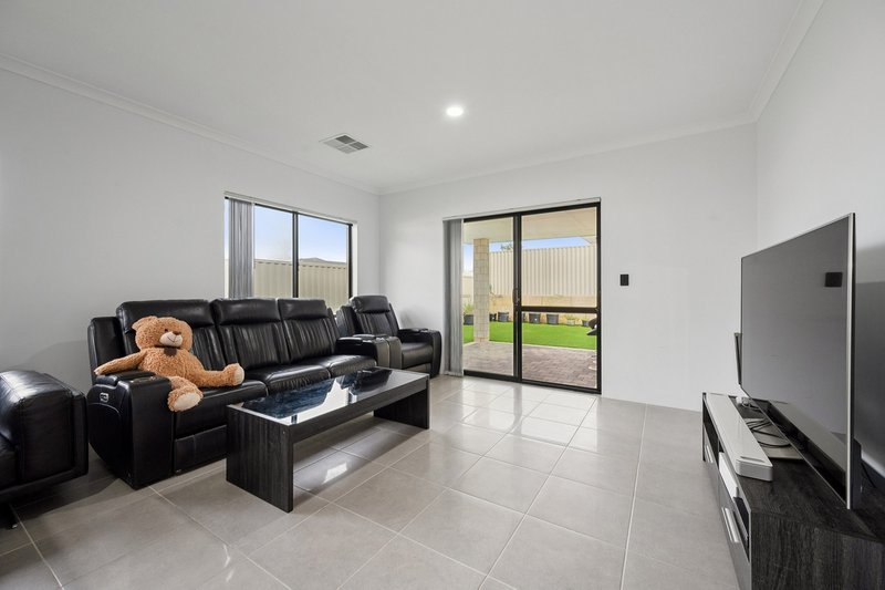 Photo - 1 Tranquil Loop, Baldivis WA 6171 - Image 11