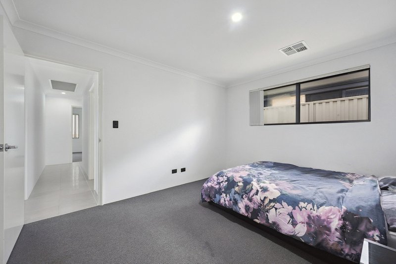 Photo - 1 Tranquil Loop, Baldivis WA 6171 - Image 18