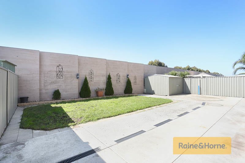 Photo - 1 Treasury Place, Craigieburn VIC 3064 - Image 13