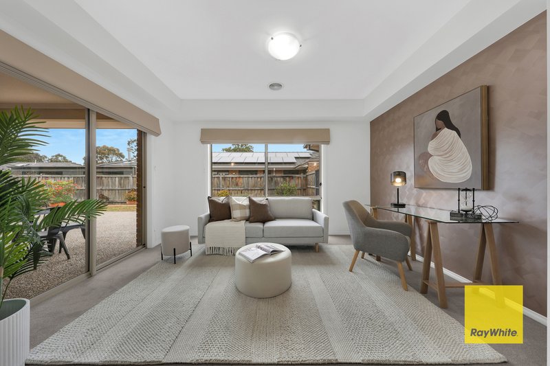 Photo - 1 Tregowan Place, Doreen VIC 3754 - Image 9