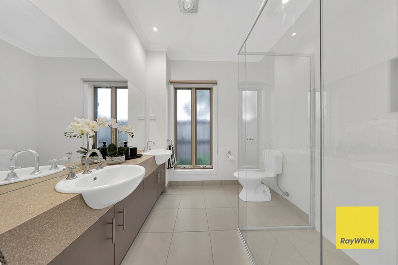 Photo - 1 Tregowan Place, Doreen VIC 3754 - Image 14