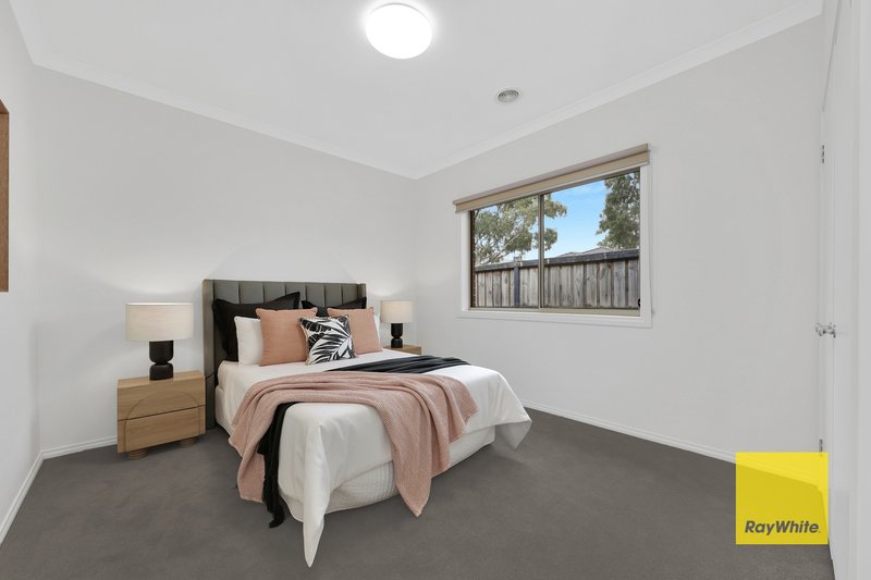 Photo - 1 Tregowan Place, Doreen VIC 3754 - Image 15