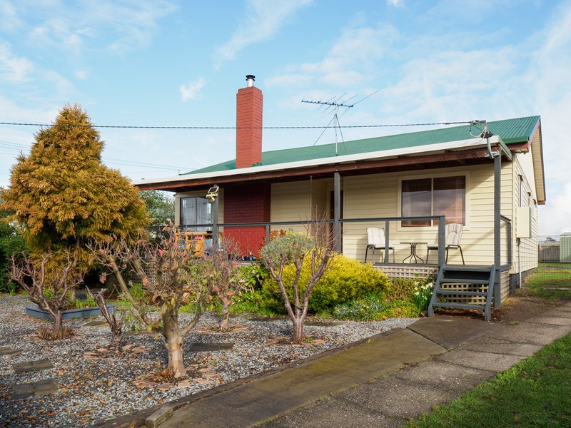 Photo - 1 Treherne Street, Mayfield TAS 7248 - Image 16