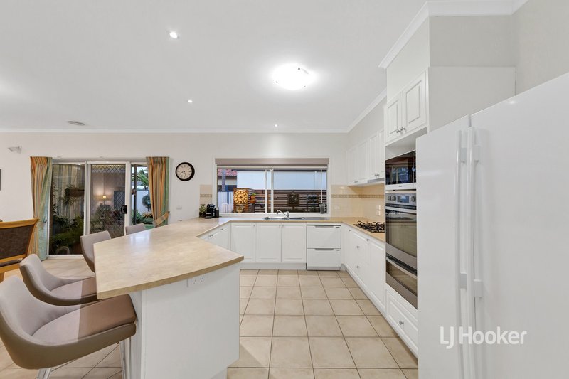 Photo - 1 Trieste Way, Point Cook VIC 3030 - Image 4