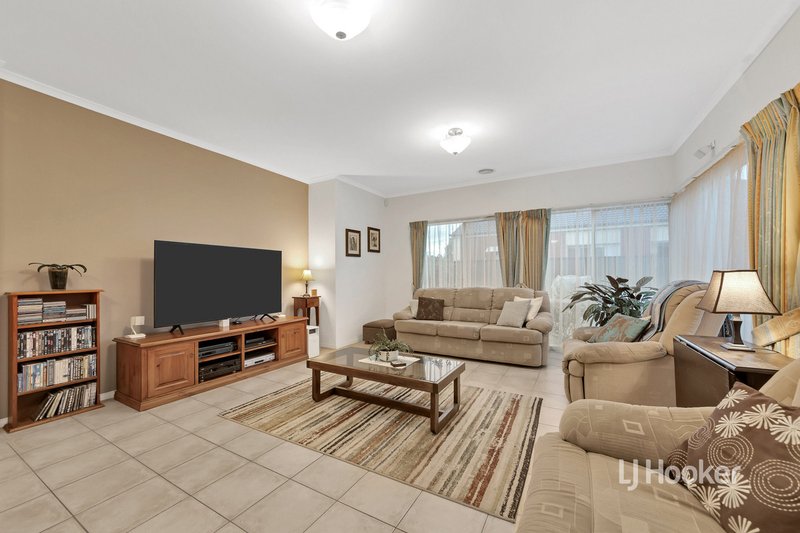 Photo - 1 Trieste Way, Point Cook VIC 3030 - Image 11