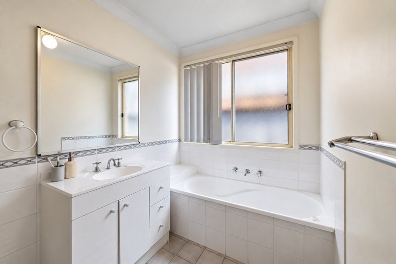 Photo - 1 Trumble Place, Rouse Hill NSW 2155 - Image 9