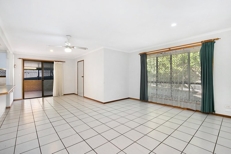 Photo - 1 Tuff Court, Shailer Park QLD 4128 - Image 3