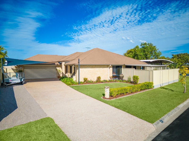 1 Tugan Pl , Sandstone Point QLD 4511