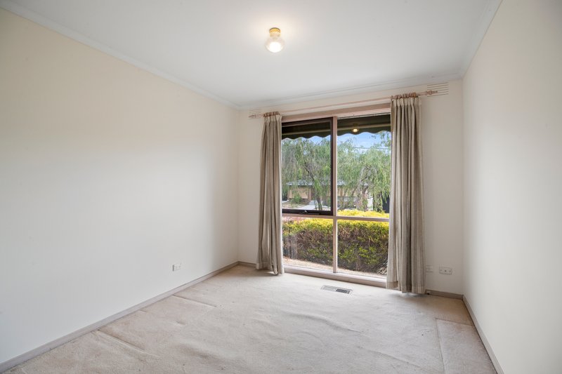 Photo - 1 Tugan Place, Ringwood North VIC 3134 - Image 6