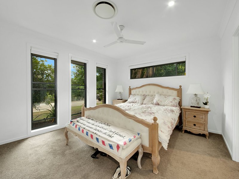 Photo - 1 Tulipwood Circuit, Boyne Island QLD 4680 - Image 8