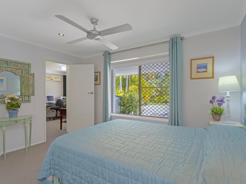 Photo - 1 Tulloch Cres , Mudgeeraba QLD 4213 - Image 21