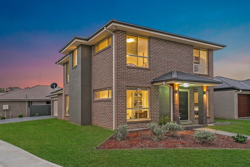 1 Tussock St , Ropes Crossing NSW 2760