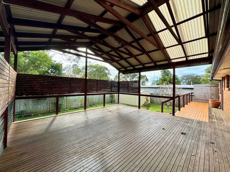 Photo - 1 Una Avenue, Charmhaven NSW 2263 - Image 10