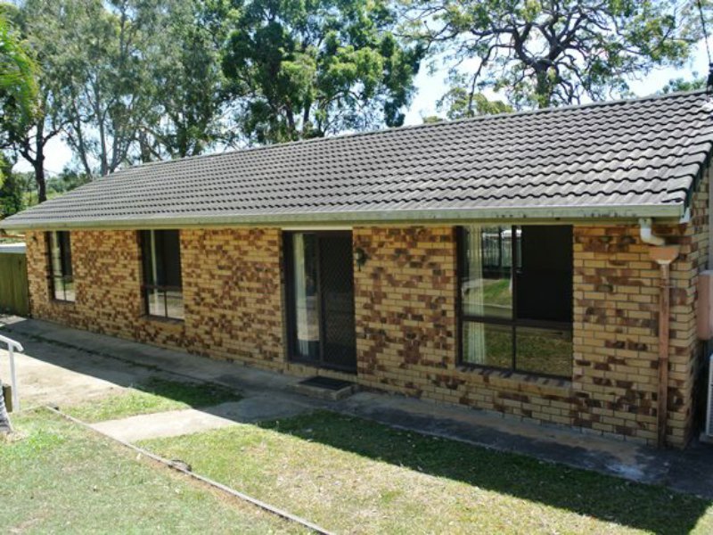 1 Undine Street, Macleay Island QLD 4184