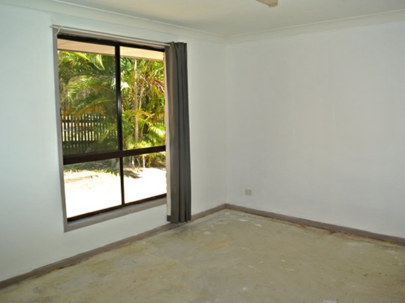 Photo - 1 Undine Street, Macleay Island QLD 4184 - Image 10