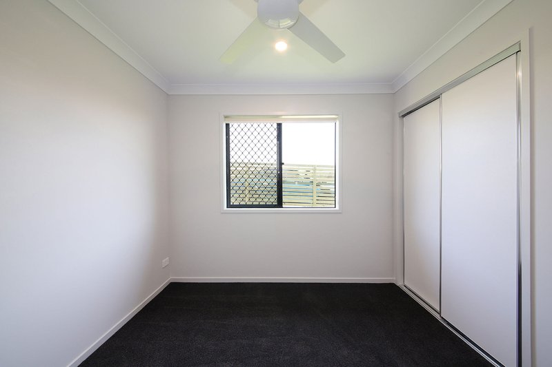 Photo - 1 Vail Street, Logan Reserve QLD 4133 - Image 10