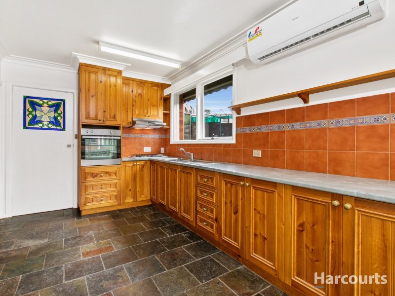 Photo - 1 Valley View Street, Warragul VIC 3820 - Image 4