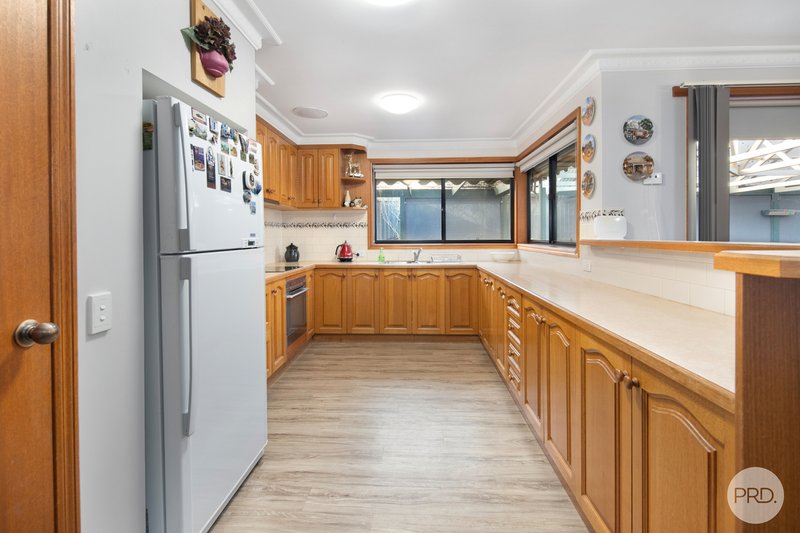 Photo - 1 Vawyn Court, Sebastopol VIC 3356 - Image 5