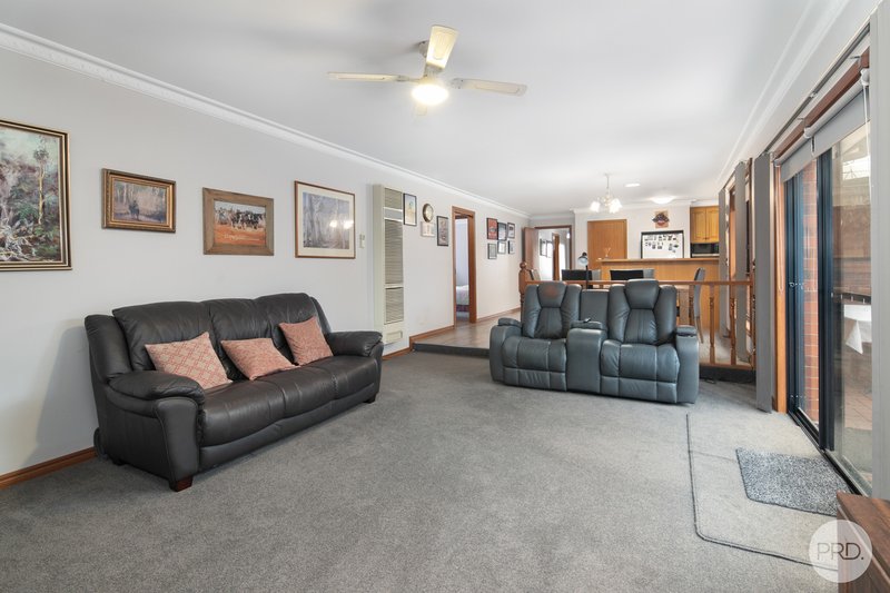 Photo - 1 Vawyn Court, Sebastopol VIC 3356 - Image 7