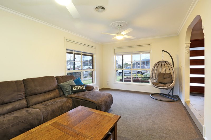 Photo - 1 Veedale Court, Lara VIC 3212 - Image 6