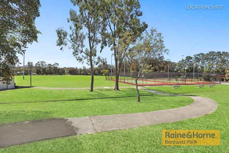 Photo - 1 Vera Lane, Earlwood NSW 2206 - Image 8