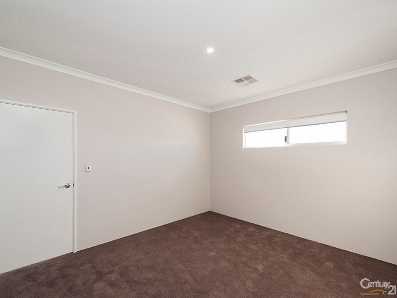 Photo - 1 Vetter Road, Clarkson WA 6030 - Image 4