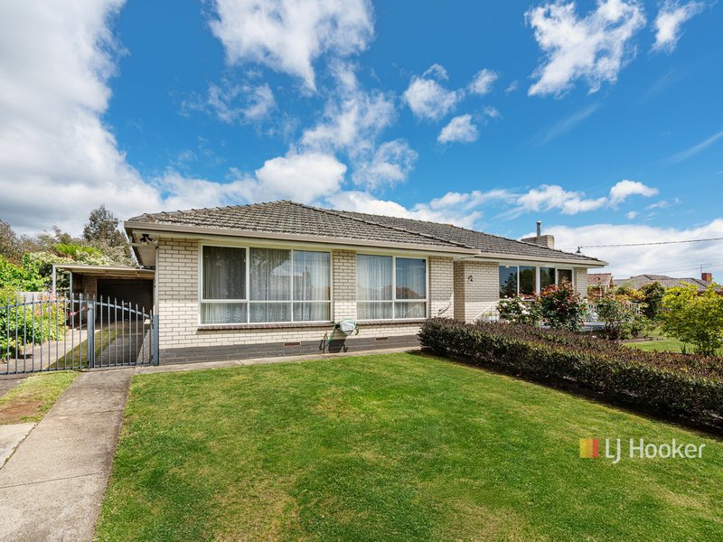 1 Victor Court, Devonport TAS 7310