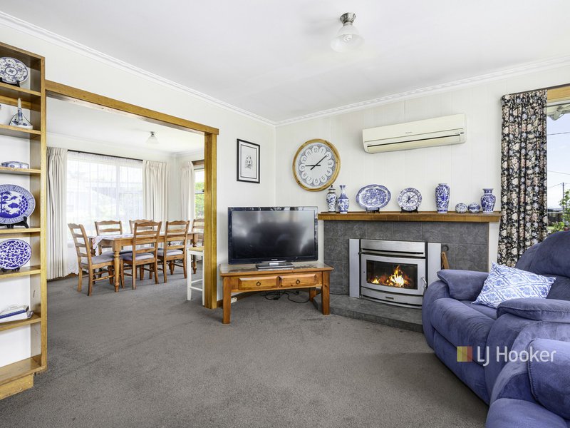 Photo - 1 Victor Court, Devonport TAS 7310 - Image 6