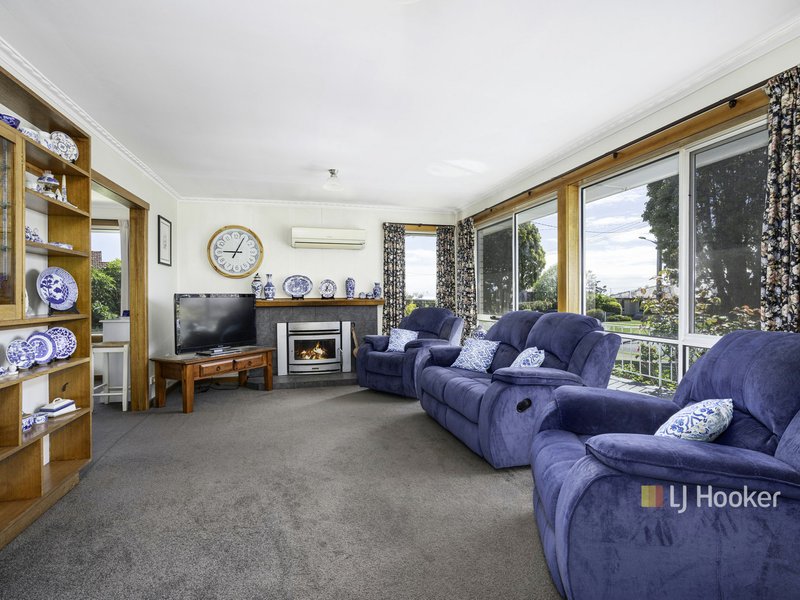 Photo - 1 Victor Court, Devonport TAS 7310 - Image 7