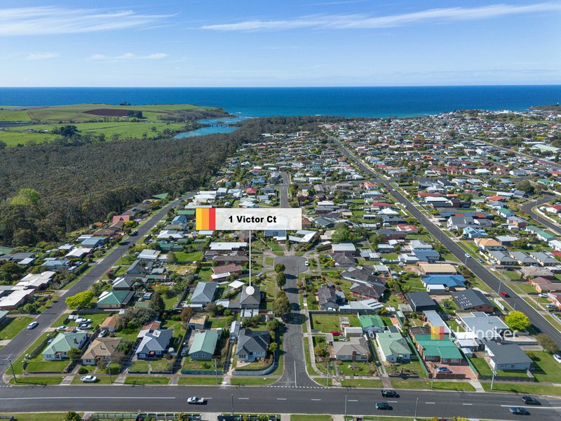 Photo - 1 Victor Court, Devonport TAS 7310 - Image 18