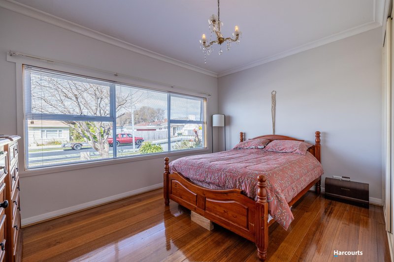 Photo - 1 Victory Avenue, Devonport TAS 7310 - Image 12