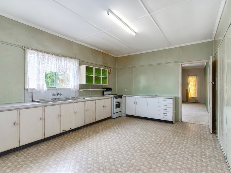 Photo - 1 View Street, Kedron QLD 4031 - Image 2