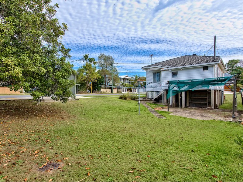 Photo - 1 View Street, Kedron QLD 4031 - Image 10