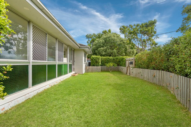 Photo - 1 Vineyard Street, One Mile QLD 4305 - Image 17