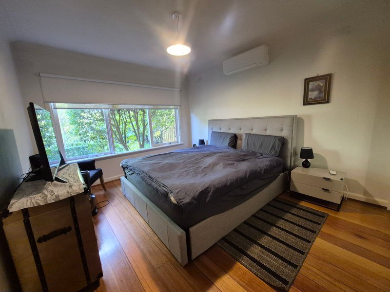 Photo - 1 Violet Court, Blackburn South VIC 3130 - Image 7