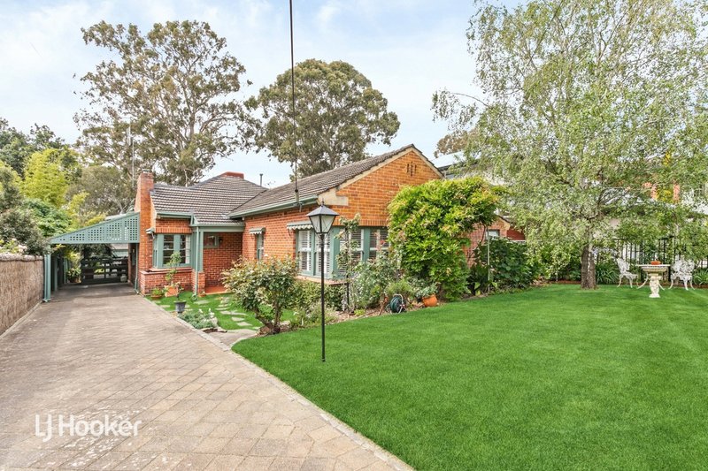 Photo - 1 Wahroonga Avenue, Wattle Park SA 5066 - Image 2