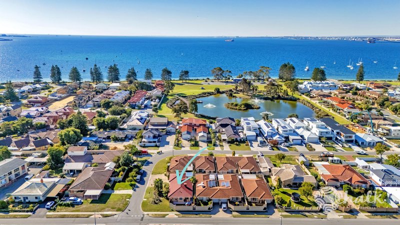 Photo - 1 Walker Avenue, Rockingham WA 6168 - Image 4
