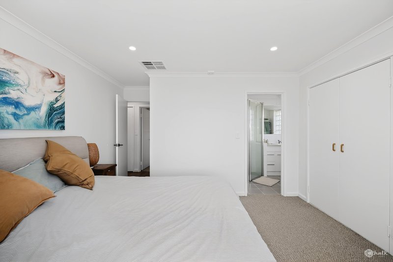 Photo - 1 Walker Avenue, Rockingham WA 6168 - Image 17