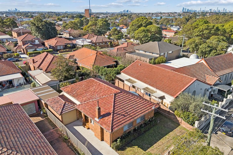 Photo - 1 Wallace Street, Concord NSW 2137 - Image 5