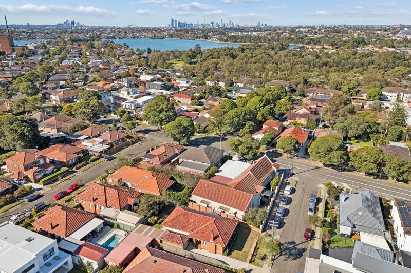 Photo - 1 Wallace Street, Concord NSW 2137 - Image 7
