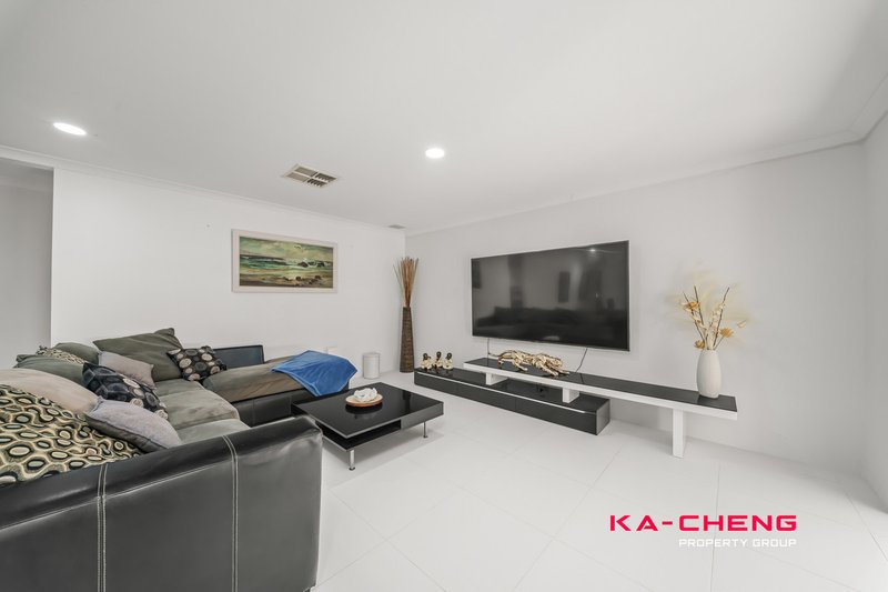 Photo - 1 Wallum Road, Banksia Grove WA 6031 - Image 10