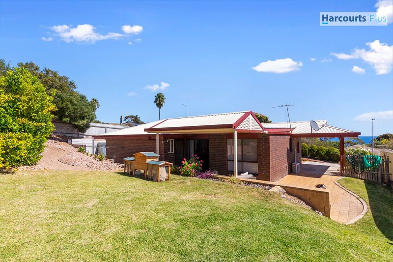 Photo - 1 Warawee Place, Hallett Cove SA 5158 - Image 15