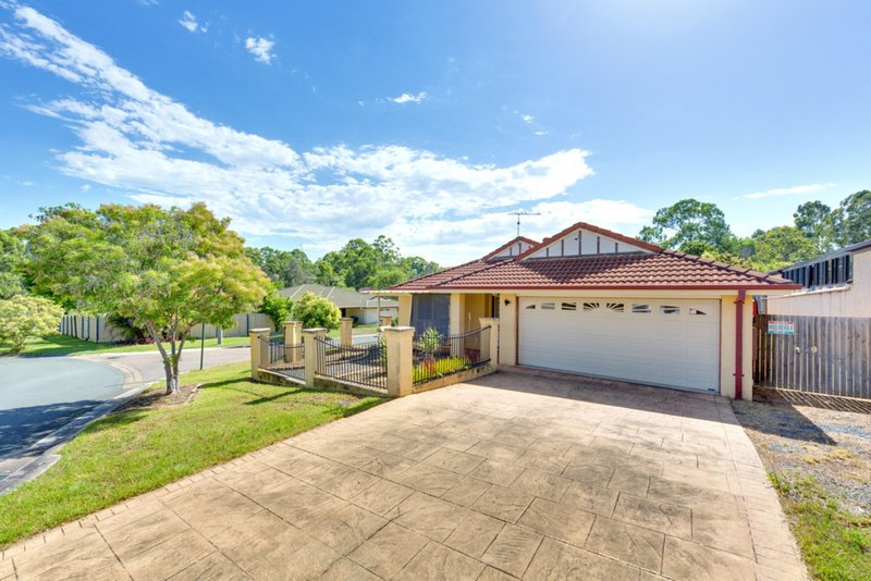 Photo - 1 Warrego Place, Forest Lake QLD 4078 - Image 2