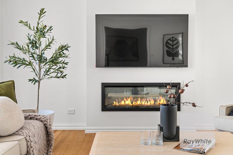 Photo - 1 Warrenwood Place, Bundoora VIC 3083 - Image 3