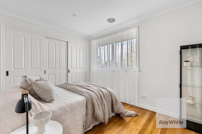 Photo - 1 Warrenwood Place, Bundoora VIC 3083 - Image 8