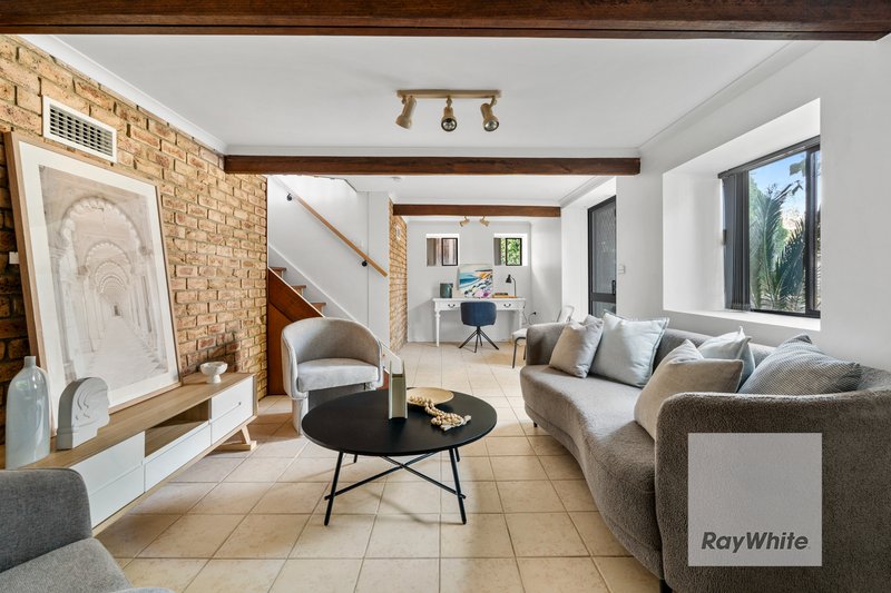 Photo - 1 Warrenwood Place, Bundoora VIC 3083 - Image 12