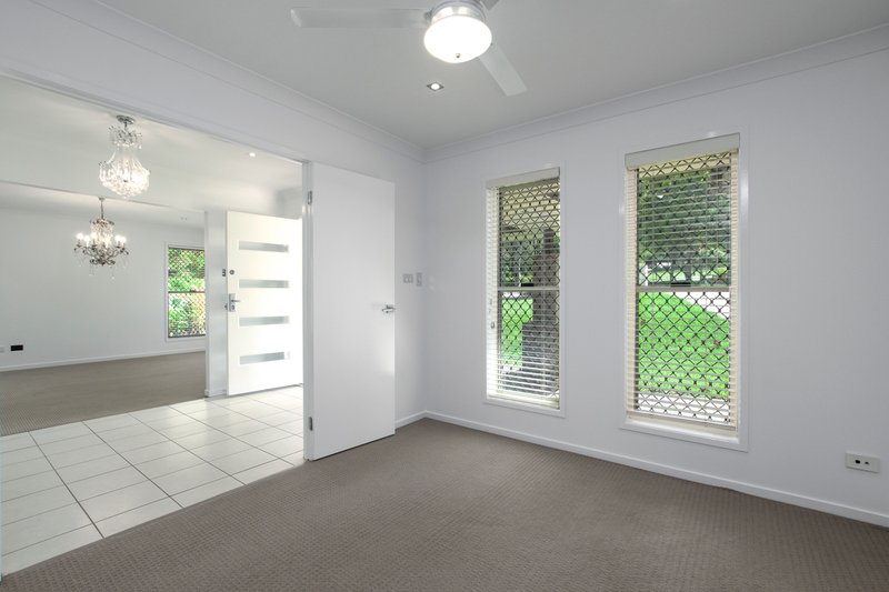 Photo - 1 Waterhousia Crescent, Brookwater QLD 4300 - Image 3