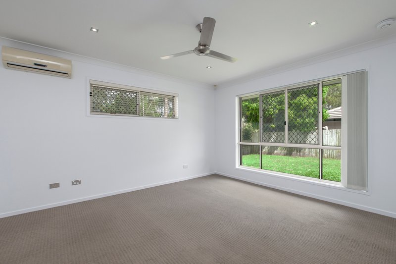 Photo - 1 Waterhousia Crescent, Brookwater QLD 4300 - Image 4